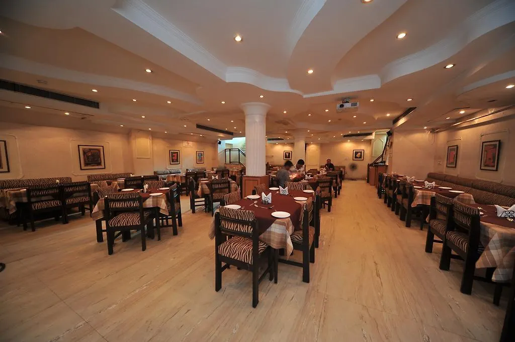 Jullundur Hotel & Restaurant Chandigarh